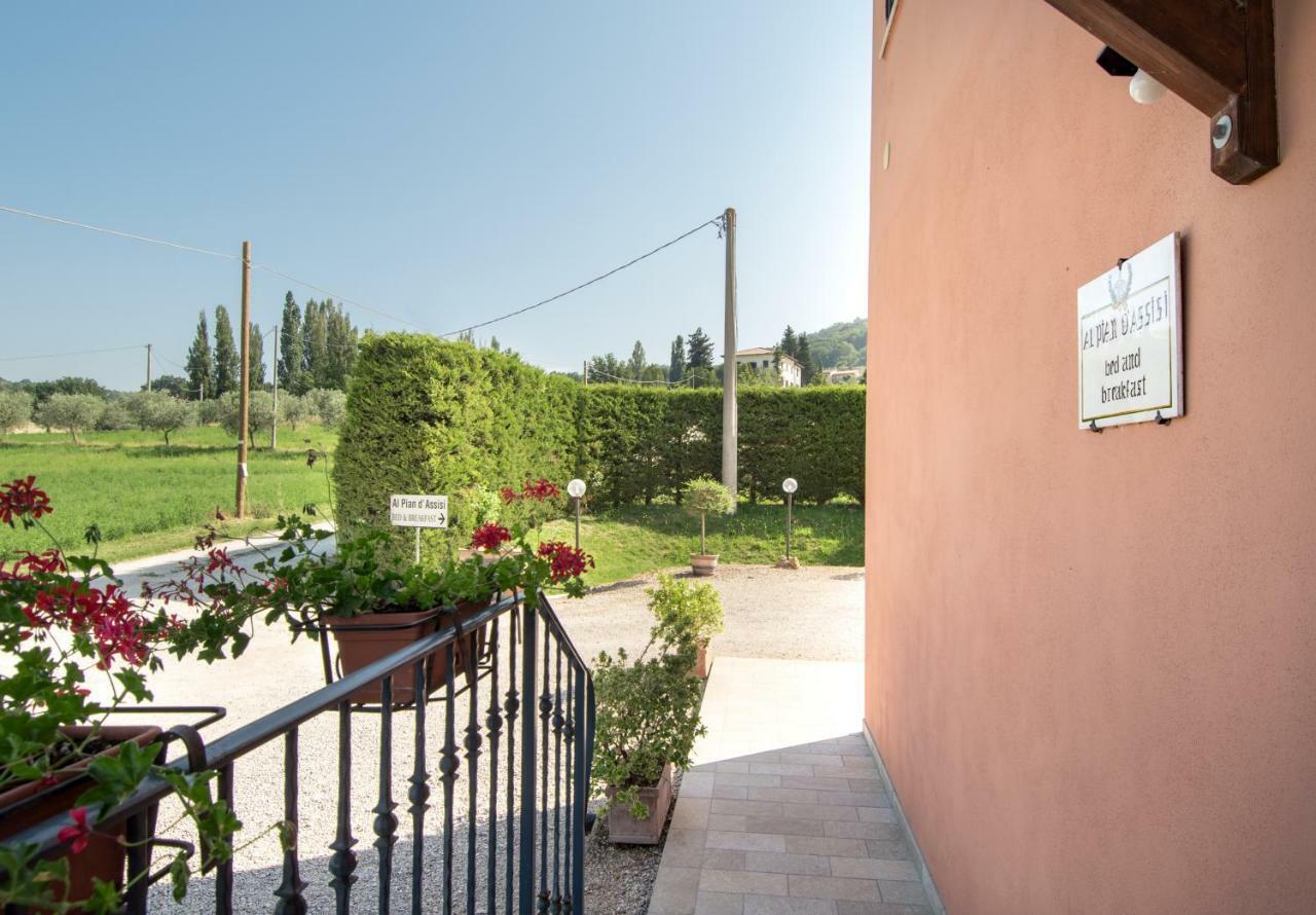 Bed & Breakfast Al Pian D'อัสซิซี ภายนอก รูปภาพ